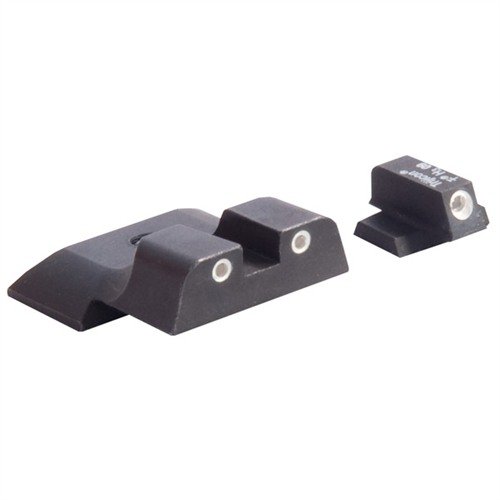 S&W M&P Bowie Tactical Night Sight Sets offer ultra-low-profile combat sights with a wider rear notch for quick target acquisition and snag-free draw.