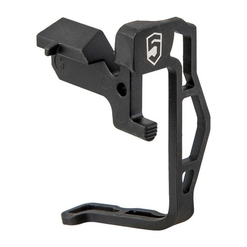 Zrychlete výměnu zásobníků a efektivně vyřešte závady s EBRv2/308 Extended Bolt Release, který umožňuje ovládat závěr jednou rukou.