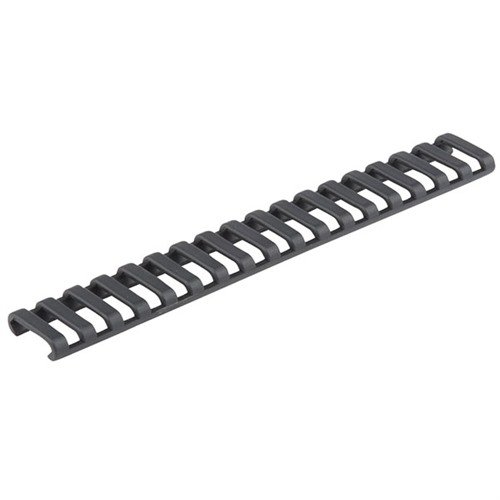 Zlepšete úchop a ochranu railu s flexibilním 7" MAGPUL Picatinny Ladder Rail Panelem, chránící před nečistotami a poškozením, snadno se instaluje.
