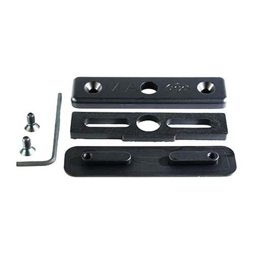 TAVOR Gasketed Port Cover ensures a gas-proof seal with 6061 aluminum, rubber gaskets, quick-detach sling-swivel pocket, and ambidextrous compatibility.
