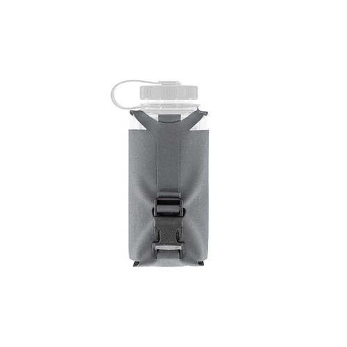 Securely store your Nalgene® bottle with this lightweight, form-fitting pouch, designed for MOLLE mounting and featuring easy access pull tab.