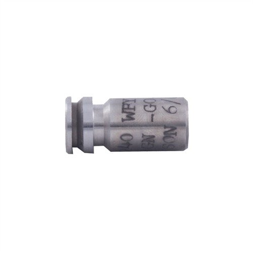 Ensure accurate headspace for .240 Weatherby Magnum and other belted magnum cartridges with Manson Precision gauges, avoiding tolerance stacking issues.