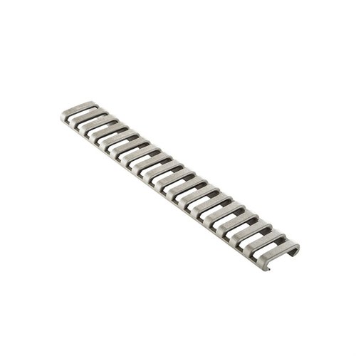 Získejte lepší kontrolu nad zbraní s naším LowPro Ladder Rail Cover. Chrání ruce a rail, snadno se nasazuje na Picatinny rail a zajišťuje neklouzavý úchop.