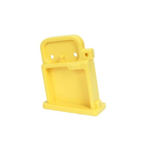 Zajistěte bezpečnost na střelnici s AR-15 Magazine Safety Block v jasně žluté barvě, který blokuje zásobník a signalizuje bezpečnou zbraň.