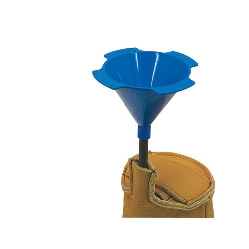 Ulehčete si plnění pískových pytlů s Kwik-Fill Sandbag Filler! Odolný a kompaktní trychtýř se speciální dlouhou hadicí zajistí, že písek skončí v pytli, ne na zemi.
