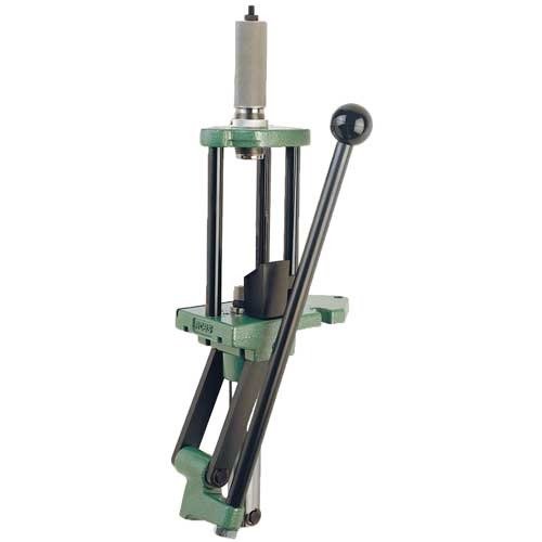 AMMOMASTER-2 RELOADING PRESS od RCBS nabízí vysokou kapacitu a efektivitu, ideální pro precizní nabíjení nábojů s profesionálními výsledky.