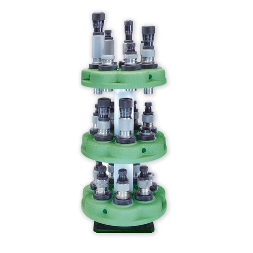 TURRET STACKER od REDDING je praktický systém pro uložení extra turret hlav, který chrání úpravy a zabraňuje poškození decapovacích tyčí a kolíků.