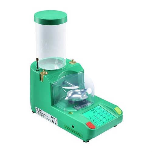ChargeMaster Link offers 0.1 Grain Accuracy, 2000 Grain Capacity, Bluetooth compatibility, and a sealed platen for optimal performance in powder dispensing.