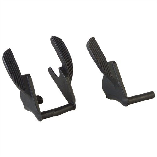 STI 1911 Extended Thumb Safety features contoured, serrated pads for natural thumb movement, ensuring comfort and minimal snagging for carry guns.